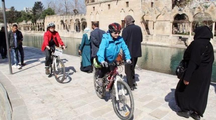 Şanlıurfa&rsquo;Da Barış I&ccedil;in Pedal &Ccedil;evirdiler