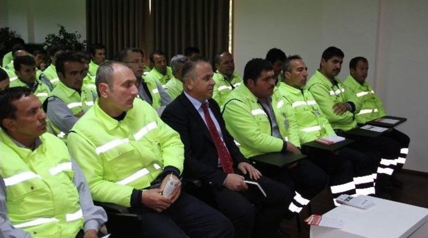 Parkomat G&ouml;revlilerine Toplumda Engelli Farkındalığı Semineri
