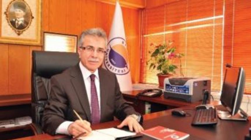 Rekt&ouml;r Bircan: "şehitlerimizle Ne Kadar &Ouml;v&uuml;nsek Azdır"