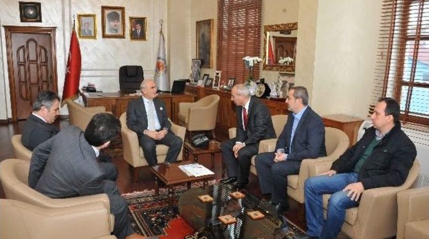 Bafra Ticaret Borsası Başkanı Kibaroğlu, Başkan Yılmaz&rsquo;ı Ziyaret Etti