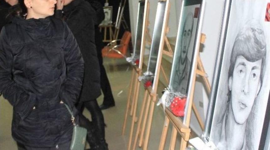 En Anlamlı Resim Sergisi