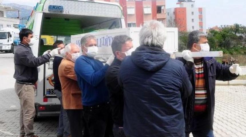 &Ouml;len 2 Kişide Domuz Gribi Vir&uuml;s&uuml; Belirlendi (2)