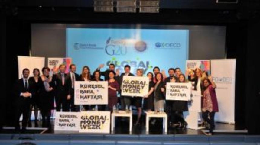 T&uuml;rkiye'de 25 Bin Kişi Finansal Okuryazarlık Eğitiminden Ge&ccedil;ti