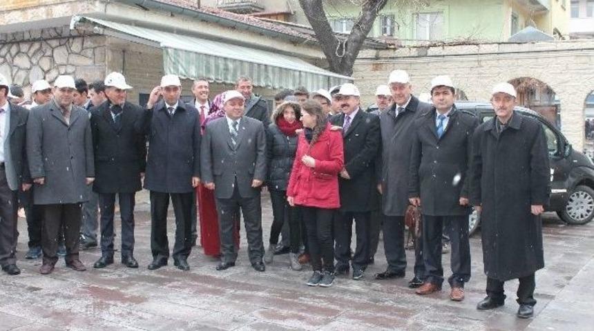 Valilikten Esnafa &Ccedil;anakkale Kitabı