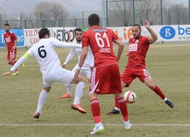 Sivas 4 Eylül Belediyespor- Gölcükspor: 2-1