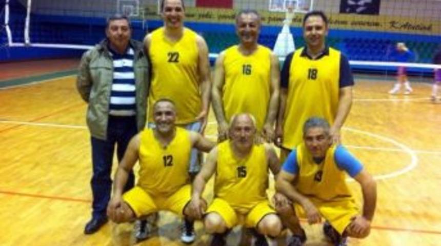 Voleybol Turnuvası&rsquo;nda Belediye, Hastane-2&rsquo;yi Yendi