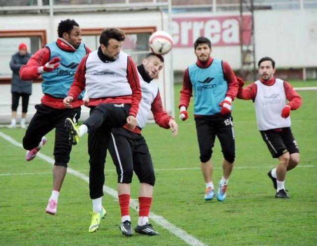 Samsunspor Teknik Direktörü: 