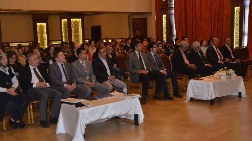 B&uuml;t&uuml;nleştirme Uygulamaları Eğitici Eğitimi Kursu Başladı