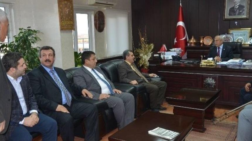 Şanlıurfa Ak Parti İl Başkanı&rsquo;ndan Esnaf Ve Sanatkarlar Odası Birliği Ne Ziyaret