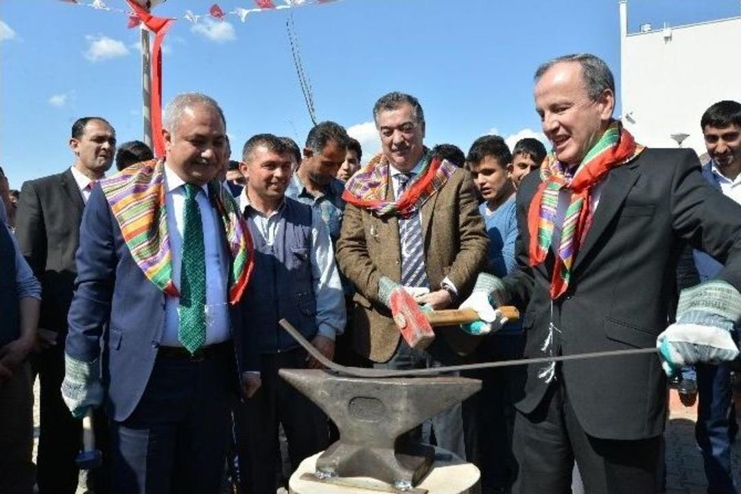 Ok&uuml; &Ouml;ğrencileri Nevruz Etkinliğinde Buluştu&rlm;