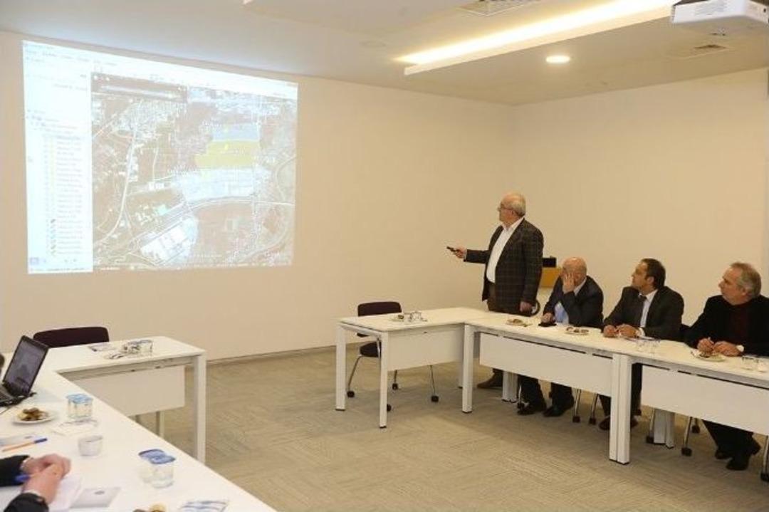 Başkan To&ccedil;oğlu Sanayi Yatırımları İ&ccedil;in Konuştu; &ldquo;sakarya&rsquo;nın Zihin Devrimini Ger&ccedil;ekleştirdik&rdquo;