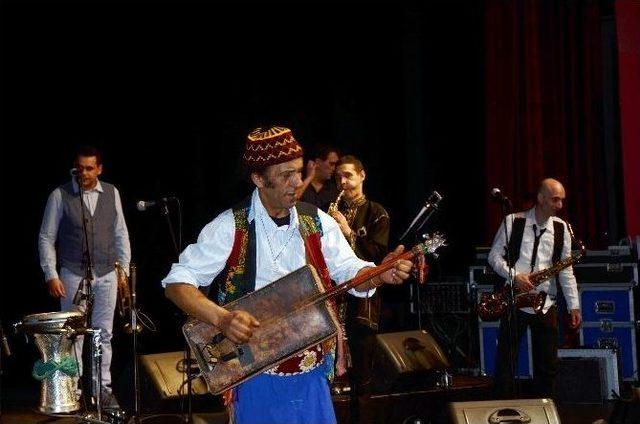 Fanfarai Eskişehir’de Konser Verdi