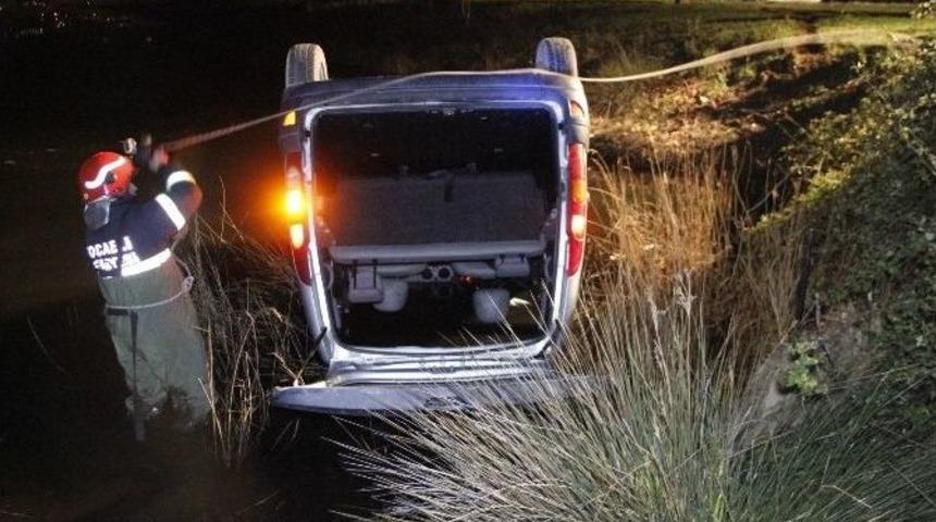 Kontrolden &Ccedil;ıkan Ara&ccedil; Bataklığa U&ccedil;tu