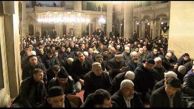 Çanakkale Zaferi'nin 100. Yılı Nedeniyle Camilerde 'asker Tayını' Dağıtıldı