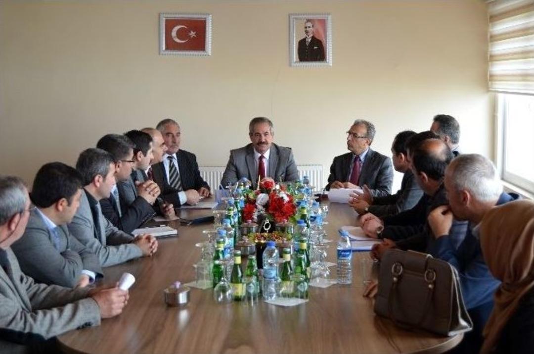 &Ccedil;evre Ve Şehircilik İl M&uuml;d&uuml;rl&uuml;ğ&uuml;&rsquo;nden Adilcevaz&rsquo;a Ziyaret