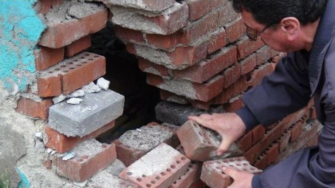 (&ouml;zel Haber) &Ccedil;&ouml;pl&uuml;ğe D&ouml;n&uuml;şen T&uuml;rbe Yıkılmayla Karşı Karşıya