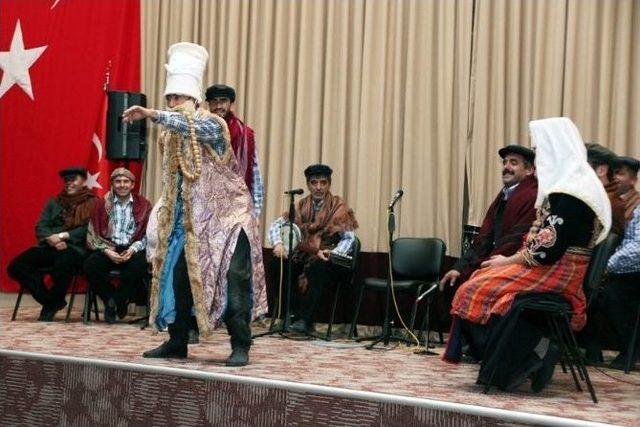 Km&uuml;&rsquo;de Taşkale Seyirlik Oyunları Sergilendi 1