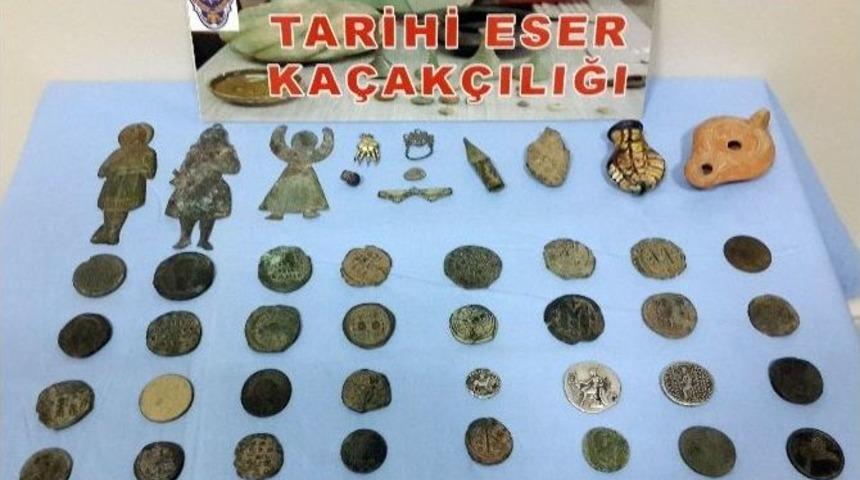 Tarihi Eser Ka&ccedil;ak&ccedil;ısı Yakalandı