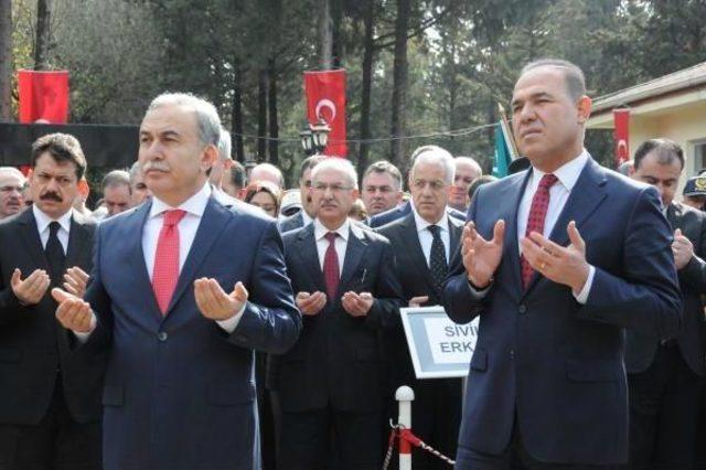 Adana'da 18 Mart Çanakkale Şehitleri Anıldı