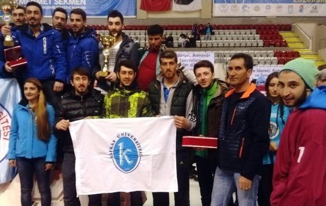 Ka&uuml; Kayak Takımının Hedefi D&uuml;nya Olimpiyatları