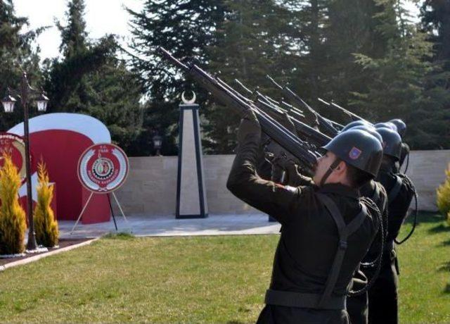 Çanakkale Şehitleri Uşak'ta Anıldı