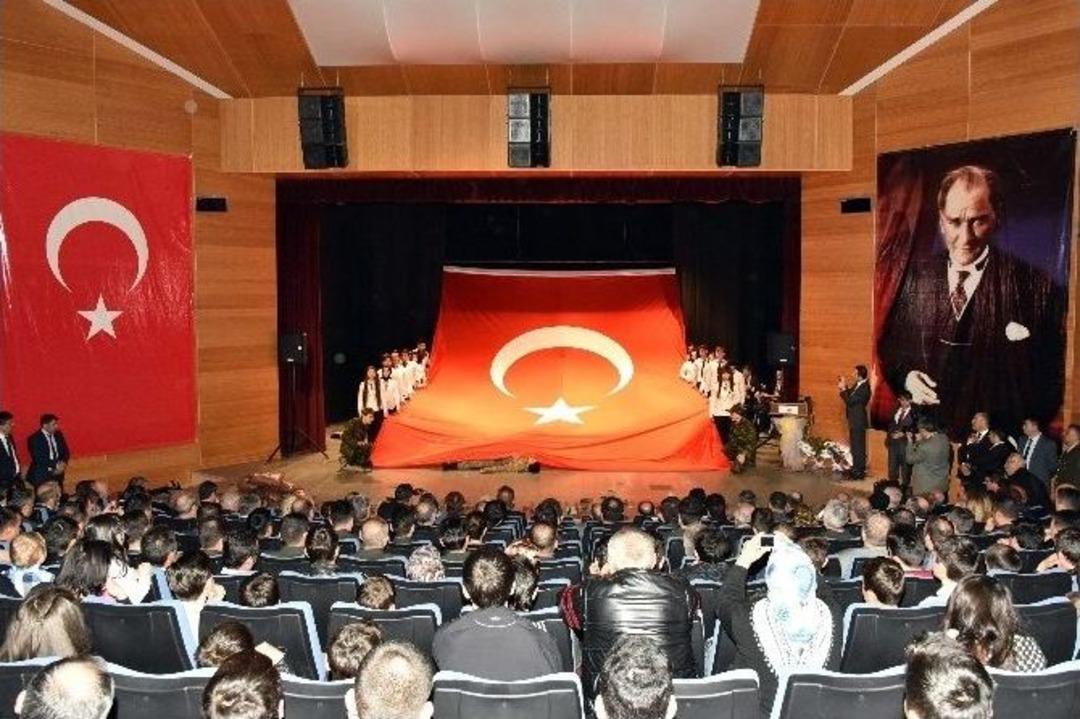 G&uuml;m&uuml;şhane&rsquo;de &Ccedil;anakkale Zaferi Ve Şehitler G&uuml;n&uuml; Etkinlikleri