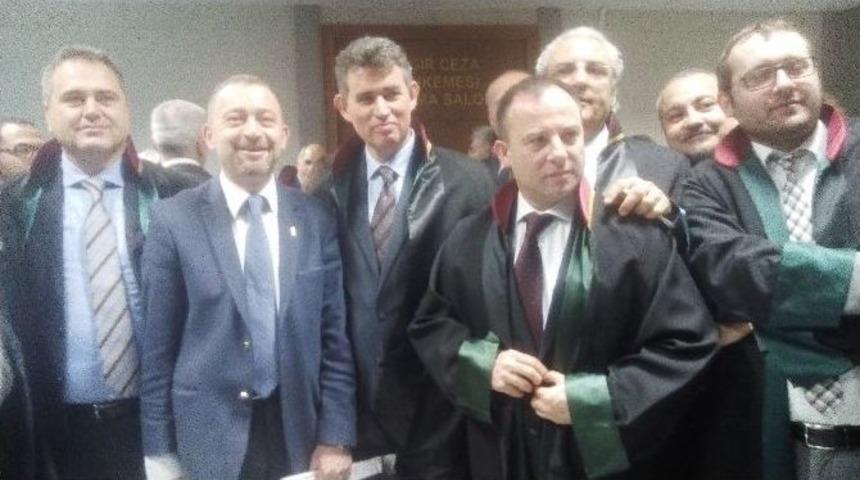 Baş&ouml;rt&uuml; Davasında İstanbul Barosu Hakim Karşısına &Ccedil;ıktı