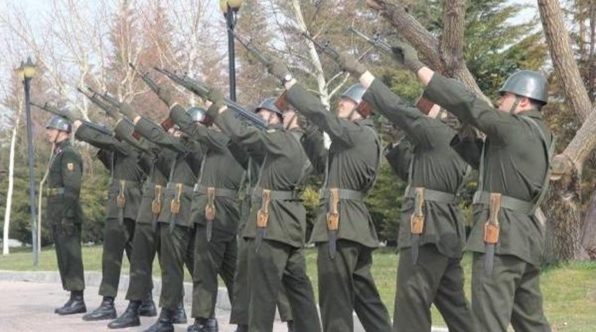 Nevşehir Belediyesi Cemaate Hoşaf Ve Tayın Dağıttı (2)