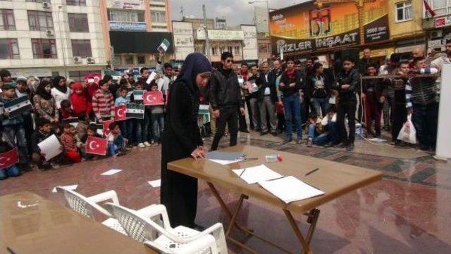 Kilis'te Esad Protestosu