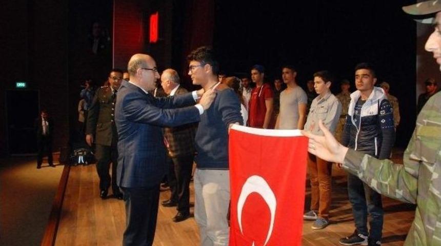 Adıyaman&rsquo;da, 18 Mart Şehitleri Anma G&uuml;n&uuml; Ve &Ccedil;anakkale Deniz Zaferi Kutlandı