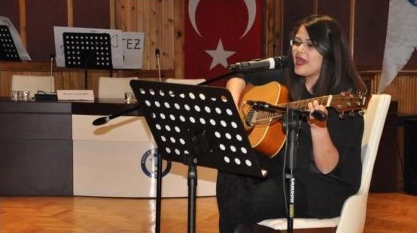 &Uuml;niversite &Ouml;ğrencisi &rsquo;pi&rsquo; Sayısı İ&ccedil;in Beste Yaptı