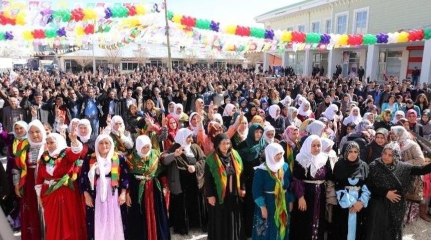 G&uuml;rpınar&rsquo;da Nevruz Kutlaması