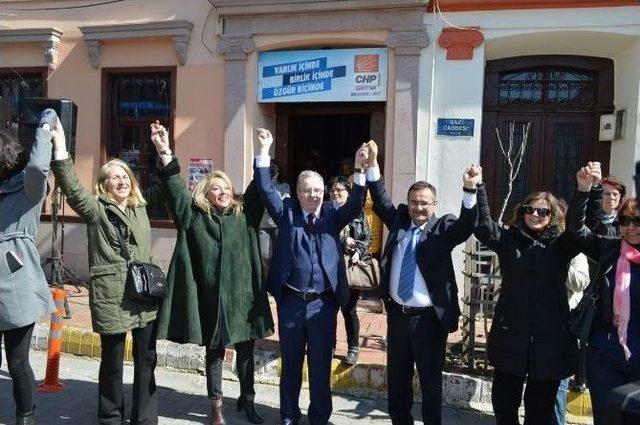 Edremit’te Ceylan Chp’den Aday Adaylığını Açıkladı