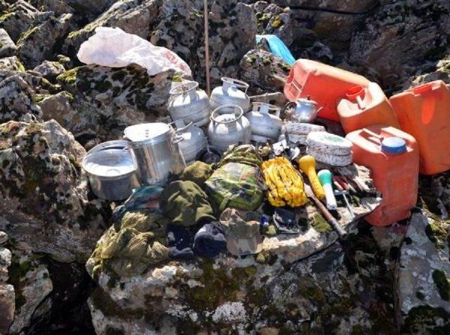 Amanoslar da 90 Kilo Patlayıcı Ele Geçirildi 1