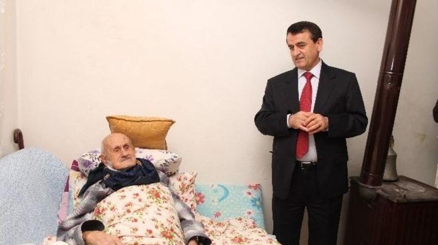 Bakıma Muhta&ccedil; Ailelerin Evine Devlet Eli Değiyor