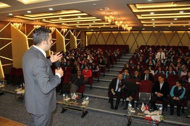 Ntb Anadolu Lisesi’nden Kariyer Günü Toplantısı