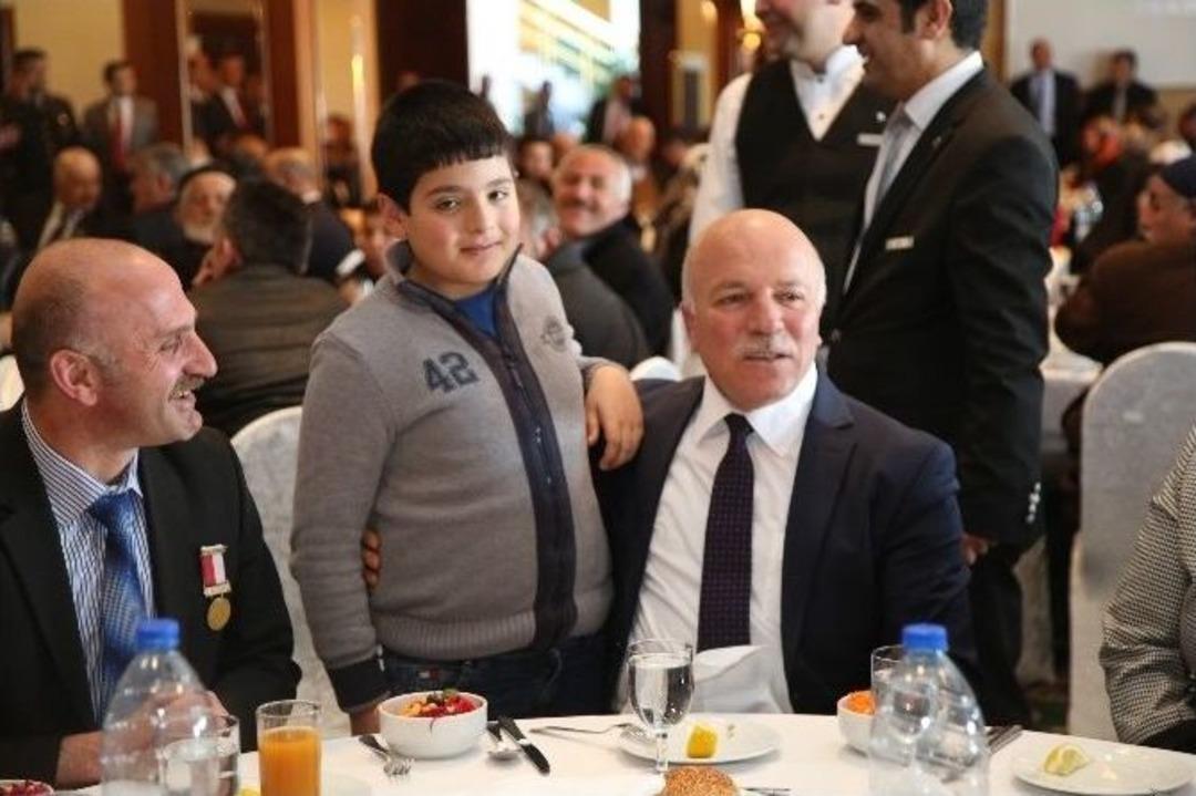 &Ccedil;anakkale Zaferi&rsquo;nin 100. Yıl D&ouml;n&uuml;m&uuml; &Ccedil;eşitli Etkinliklerle Kutlanıyor