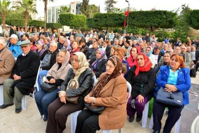 Adana'da Temsili Şehitler Abidesi