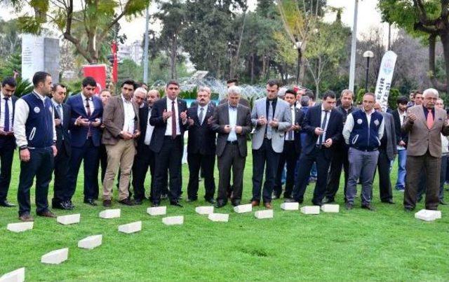 Adana'da Temsili Şehitler Abidesi