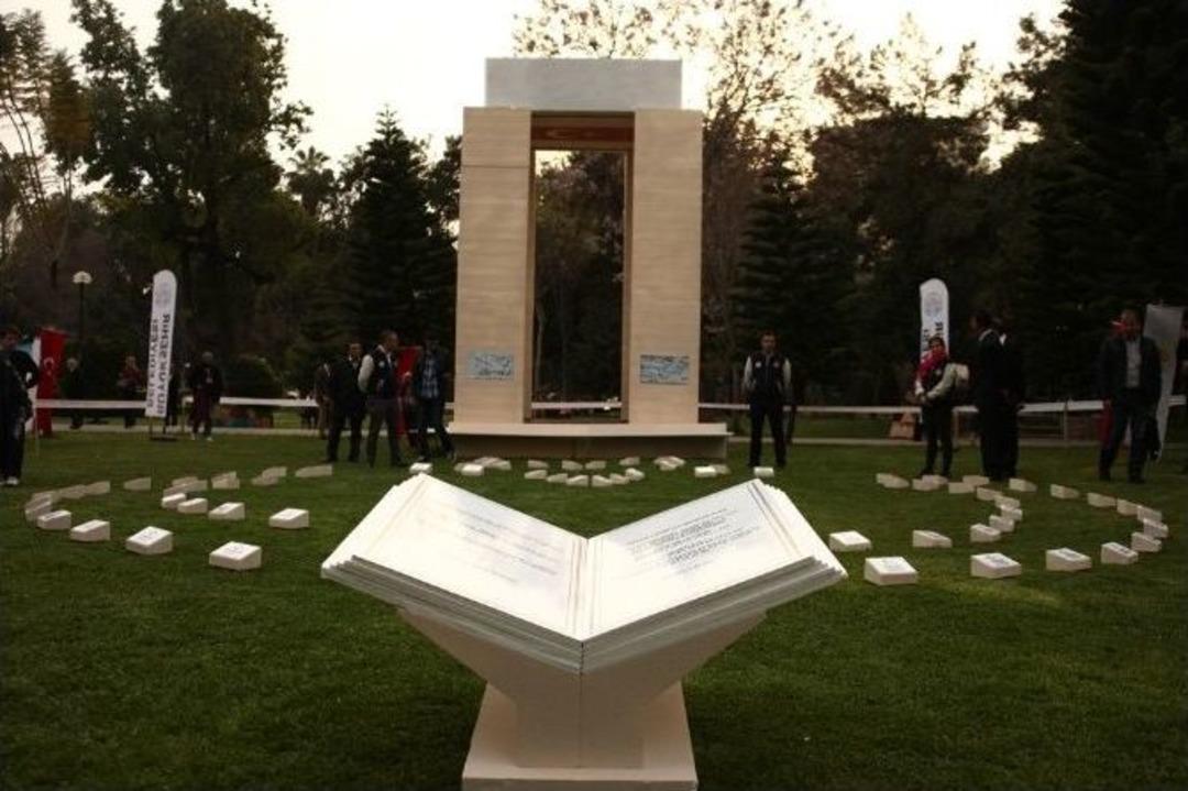 Minyat&uuml;r &Ccedil;anakkale Şehitliği G&ouml;r&uuml;c&uuml;ye &Ccedil;ıktı