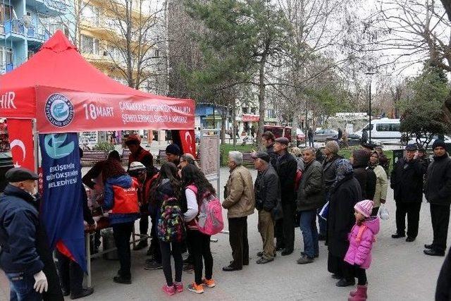 Büyükşehir’den Anlamlı İkram