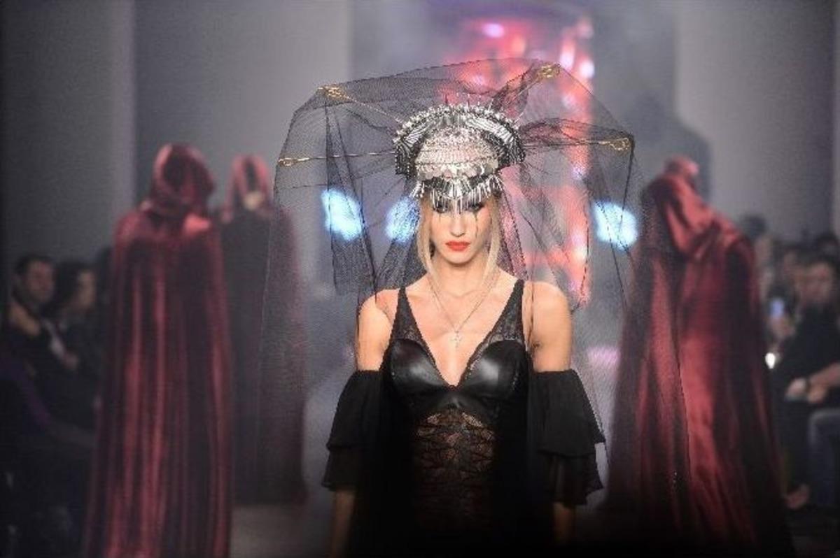 Fashıon Week İstanbul&rsquo;a &Uuml;nl&uuml; Akını