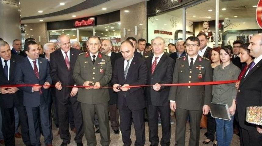 Barutçuoğlu Avm’de Şehitler İçin Resim Sergisi Açıldı