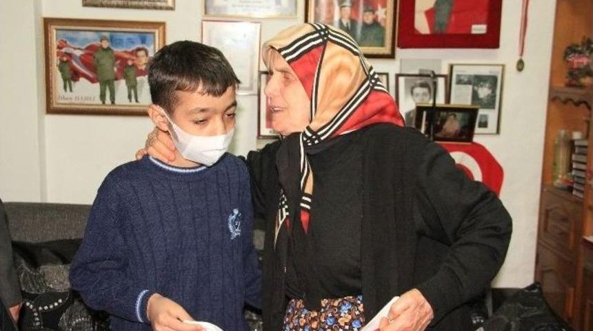 L&ouml;sam&rsquo;dan Anlamlı Ziyaret