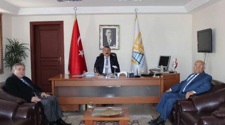 Aday Adayı Mehmet &Ouml;zt&uuml;rk&rsquo;ten Karakulluk&ccedil;u&rsquo;ya Ziyaret