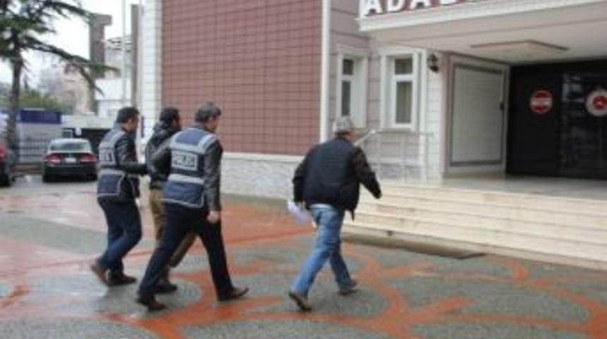 Kaymakamlığa Pompalı T&uuml;fekle Giren Şahıs Tutuklandı