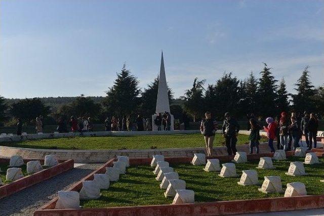 Çiğli Belediyesi’nden Çanakkale’ye Gezi