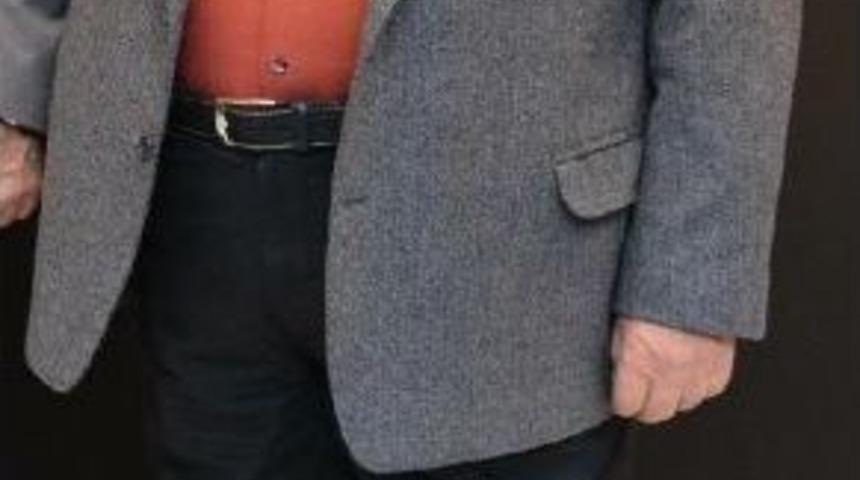 Kemal Anadol: Dersimli Kemal, Tunceli'den Se&ccedil;ime Girsin