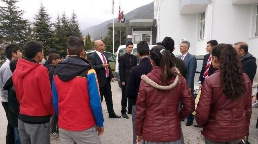 Tuzlukçu’lu Öğrencilerden Huzurevi Ziyareti