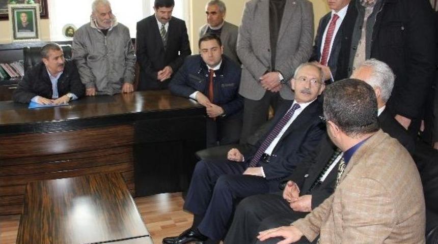 Kılı&ccedil;daroğlu&rsquo;dan Cemevi Ziyareti